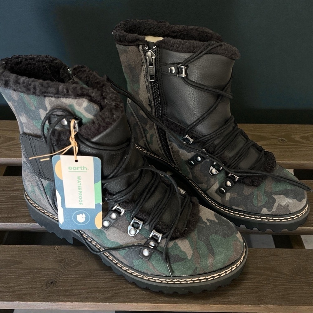 ⚠️ Last Pair NEW Earth Kodiak Glacier Camouflage Hiking Boots with Black Accents - Picture 5 of 6